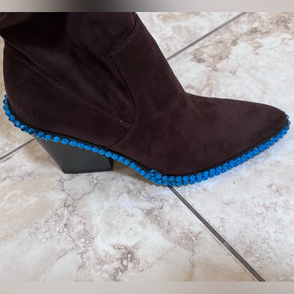 Katy Perry Custom Blue Rhinestone on Coffee Faux Suede OTK CityGurl Boots Size 9 - Picture 10 of 12